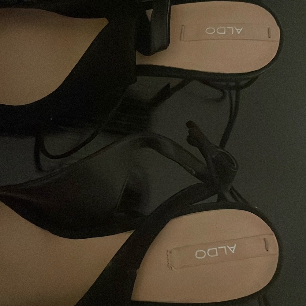 Sleek ALDO BLACK HEELS